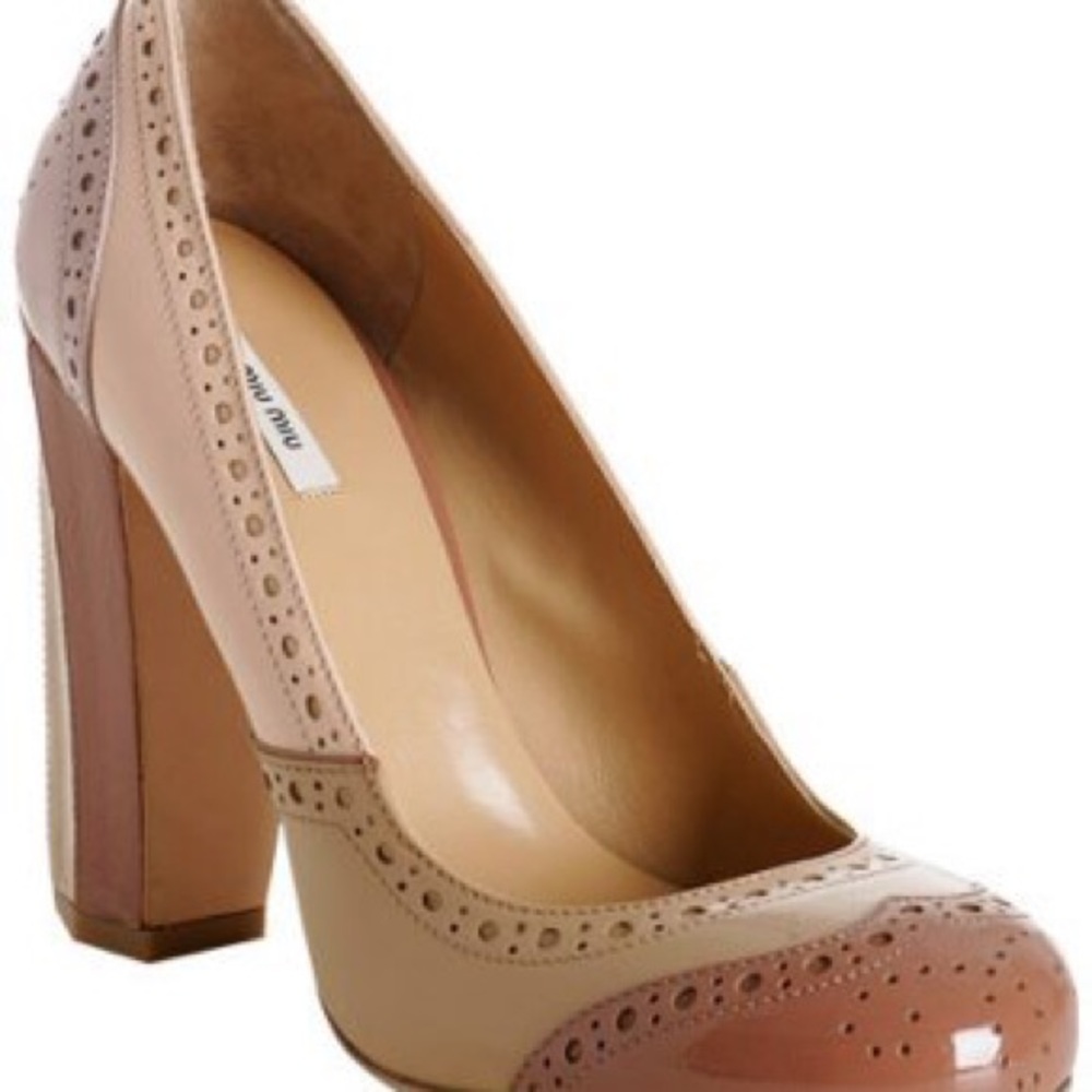MIU MIU Patent Pumps Platform